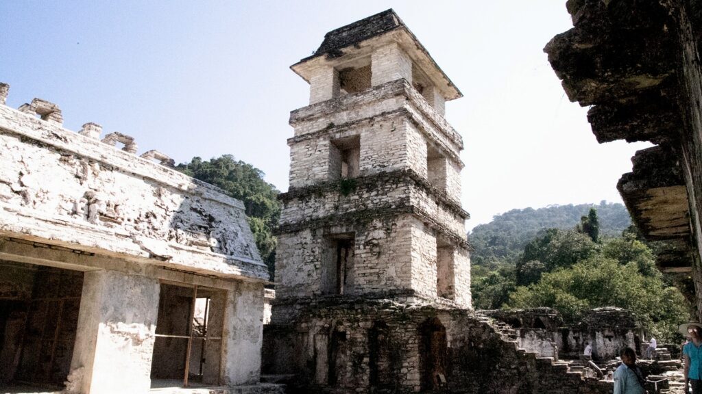 барельефы майя Паленке древний город детали