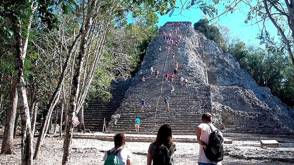 коба мексика пирамида нохоч мул подъем